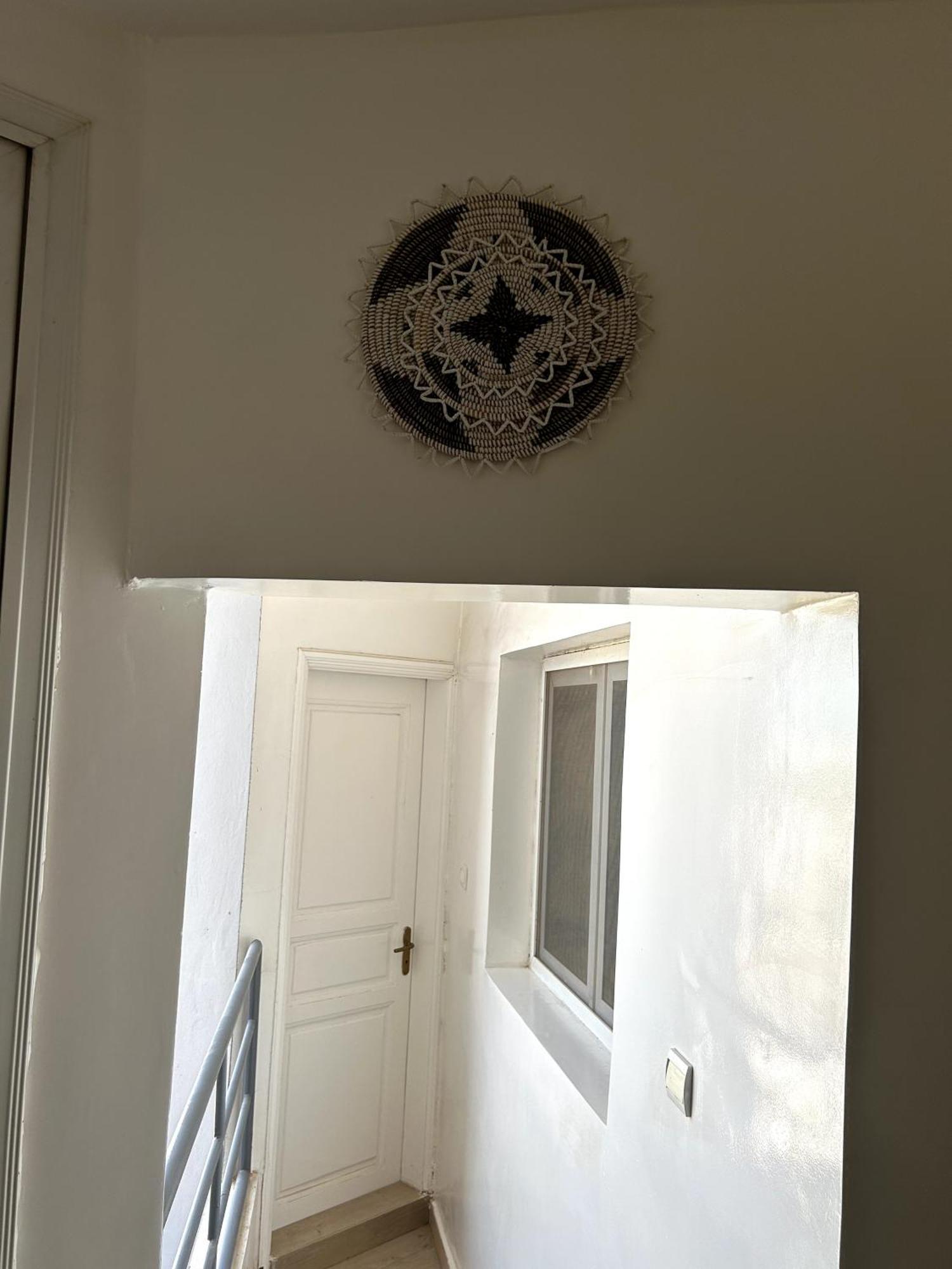 Chambre Spacieuse Avec Balcon - Salle De Bain Exterieure Privee & Breakfast سانت - لويس المظهر الخارجي الصورة