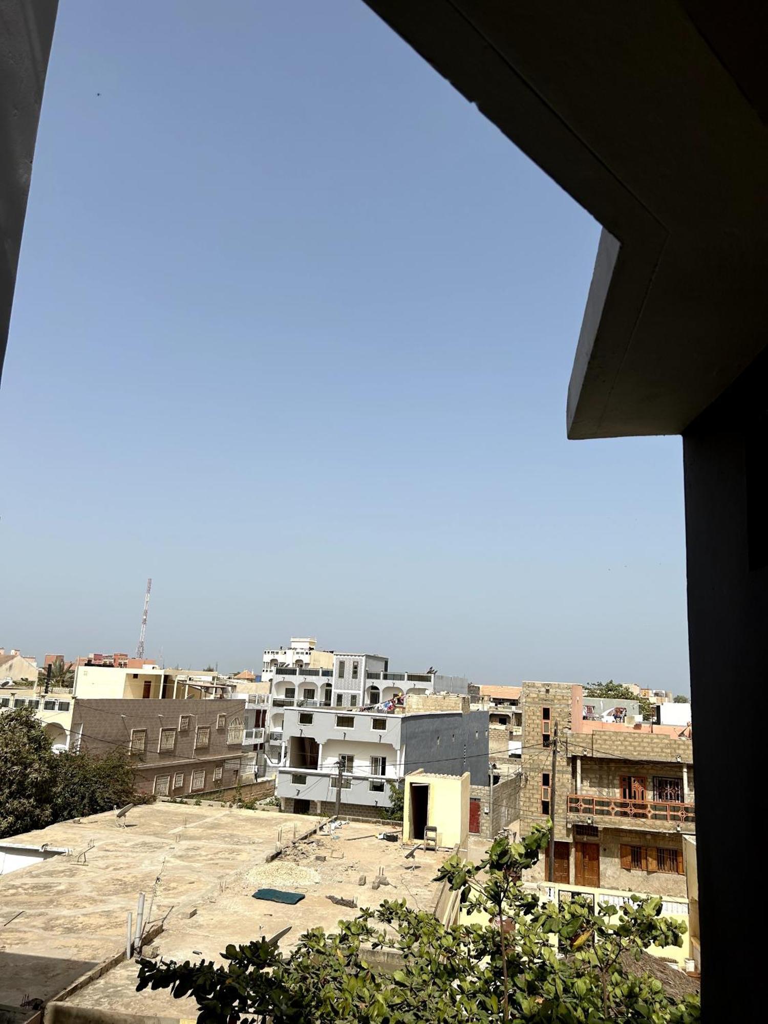 Chambre Spacieuse Avec Balcon - Salle De Bain Exterieure Privee & Breakfast سانت - لويس المظهر الخارجي الصورة